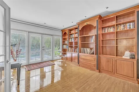 923 Catalonia Avenue Coral Gables FL 33134