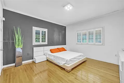 923 Catalonia Avenue Coral Gables FL 33134
