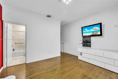 923 Catalonia Avenue Coral Gables FL 33134