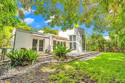 923 Catalonia Avenue Coral Gables FL 33134