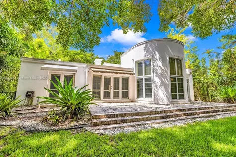923 Catalonia Avenue Coral Gables FL 33134