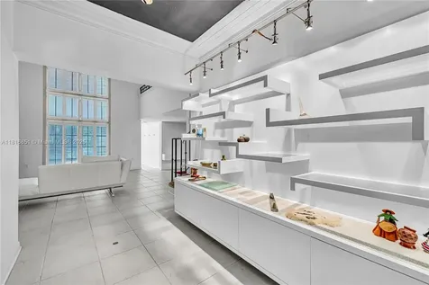 923 Catalonia Avenue Coral Gables FL 33134