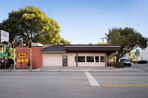2345 SW 37th Avenue Miami FL 33145