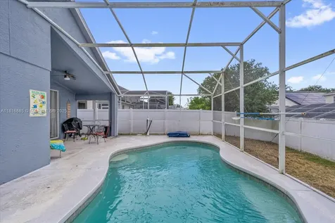 401 Oxford Drive Davenport FL 33897