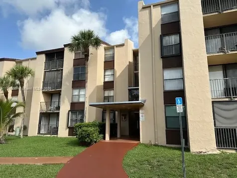 14611 N Kendall Drive Miami FL 33186