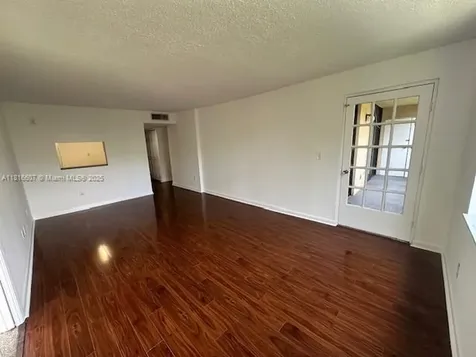 14611 N Kendall Drive Miami FL 33186
