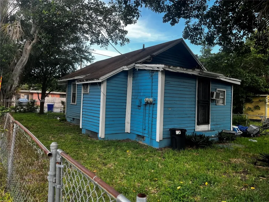 5750 NW 5th Avenue Miami FL 33127