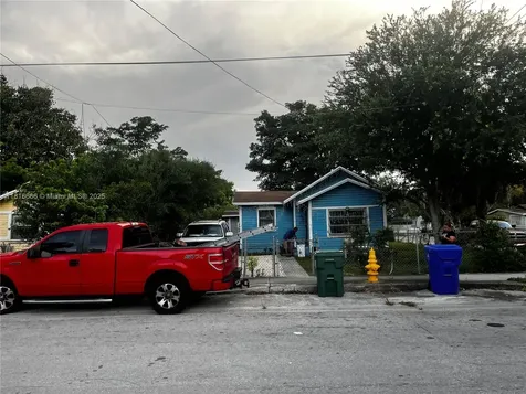5750 NW 5th Avenue Miami FL 33127