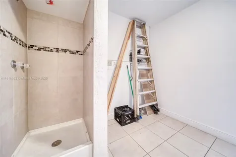 363 E 1st Avenue Miami FL 33010