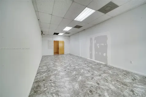 363 E 1st Avenue Miami FL 33010