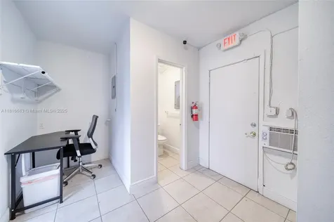363 E 1st Avenue Miami FL 33010