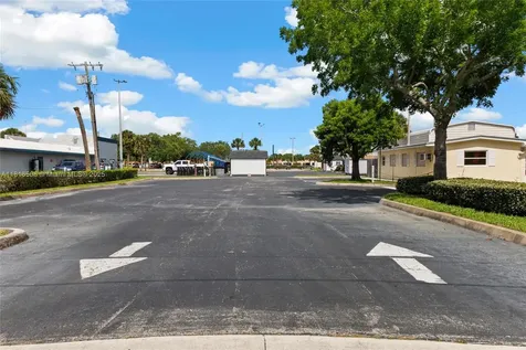 2402 S Us Highway 1 Fort Pierce FL 34982