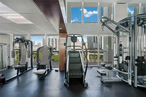 41 SE 5th Street Miami FL 33131