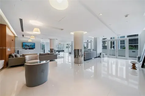 41 SE 5th Street Miami FL 33131