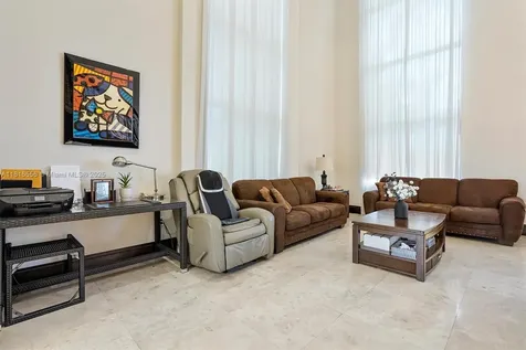 18825 N Bay Road Sunny Isles Beach FL 33160