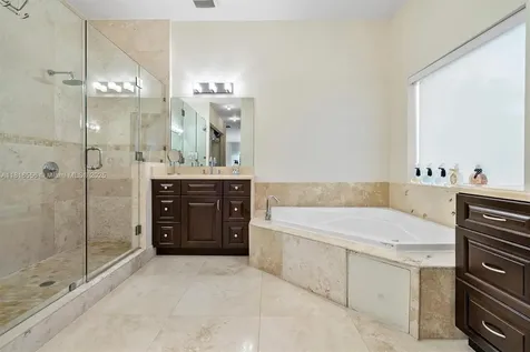 18825 N Bay Road Sunny Isles Beach FL 33160