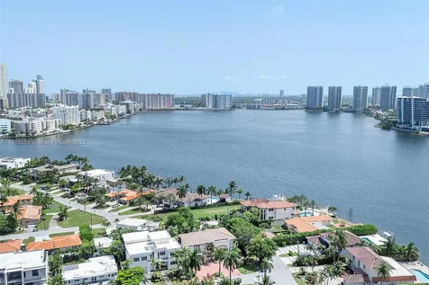 18825 N Bay Road Sunny Isles Beach FL 33160
