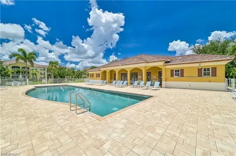 4105 Residence Drive Fort Myers FL 33901