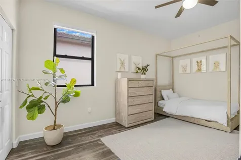 628 SE 37th Place Homestead FL 33033
