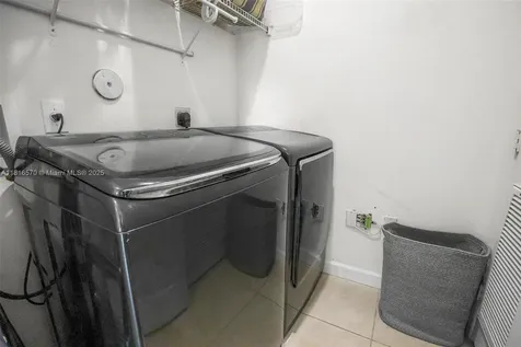 628 SE 37th Place Homestead FL 33033