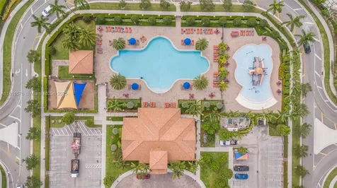 628 SE 37th Place Homestead FL 33033