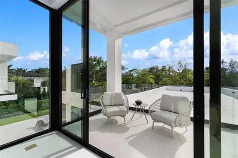6900 SW 72nd Court Miami FL 33143