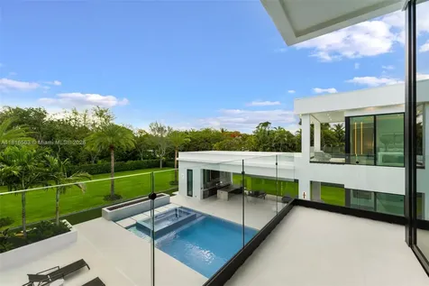 6900 SW 72nd Court Miami FL 33143