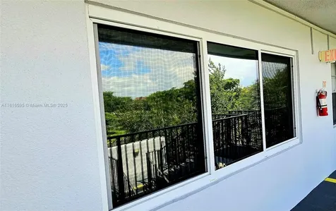 1401 SW 134th Way Pembroke Pines FL 33027