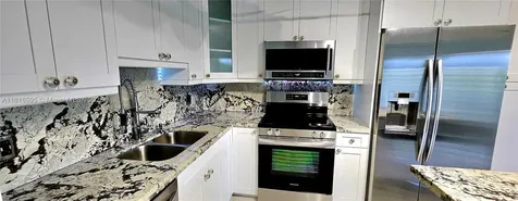1401 SW 134th Way Pembroke Pines FL 33027
