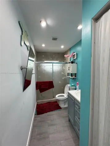 7000 NW 21st Avenue Miami FL 33147