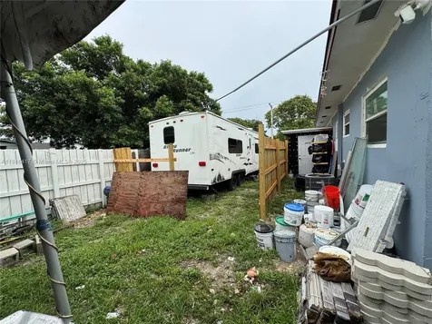 7000 NW 21st Avenue Miami FL 33147