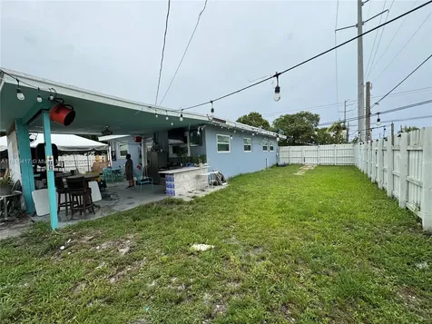7000 NW 21st Avenue Miami FL 33147