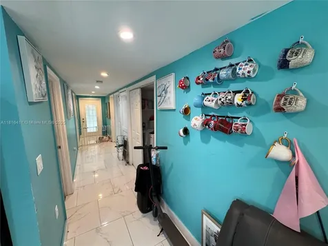 7000 NW 21st Avenue Miami FL 33147