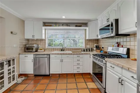 1110 Falcon Avenue Miami Springs FL 33166