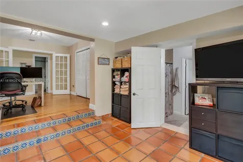 1110 Falcon Avenue Miami Springs FL 33166