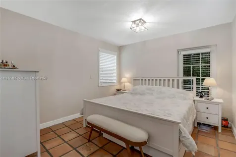1110 Falcon Avenue Miami Springs FL 33166