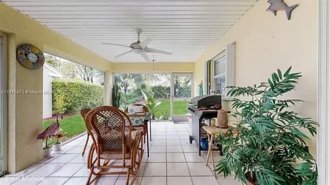 2552 SE 7th Court Homestead FL 33033