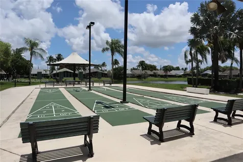 2552 SE 7th Court Homestead FL 33033