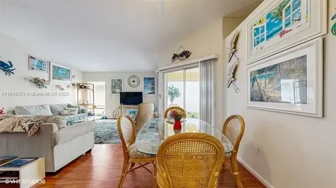 2552 SE 7th Court Homestead FL 33033