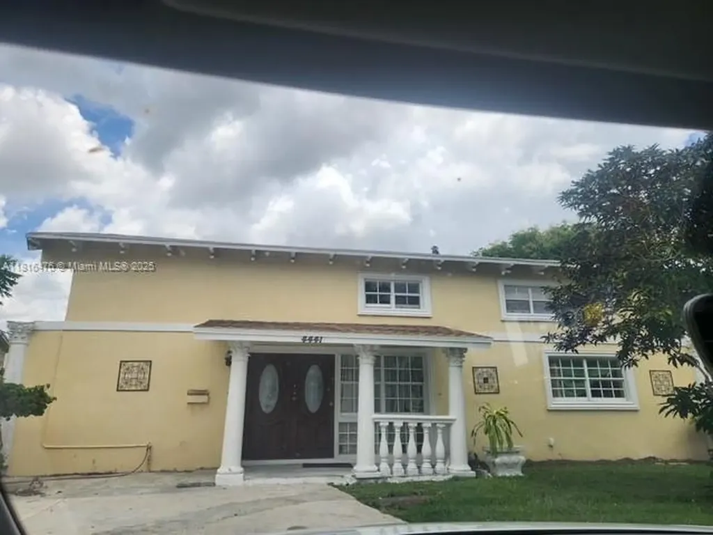 4441 NW 36th Court Lauderdale Lakes FL 33319