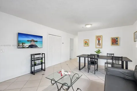 5726 SW 20th Street Miami FL 33155