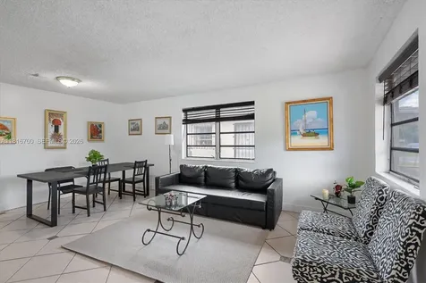 5726 SW 20th Street Miami FL 33155