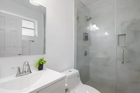 5726 SW 20th Street Miami FL 33155