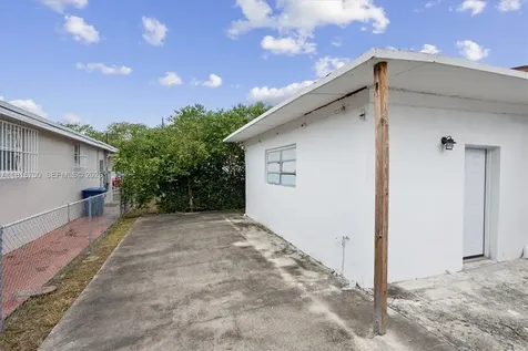 5726 SW 20th Street Miami FL 33155