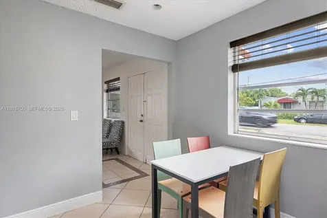 5726 SW 20th Street Miami FL 33155