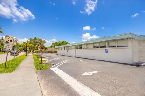 750 S Federal Highway Hollywood FL 33020