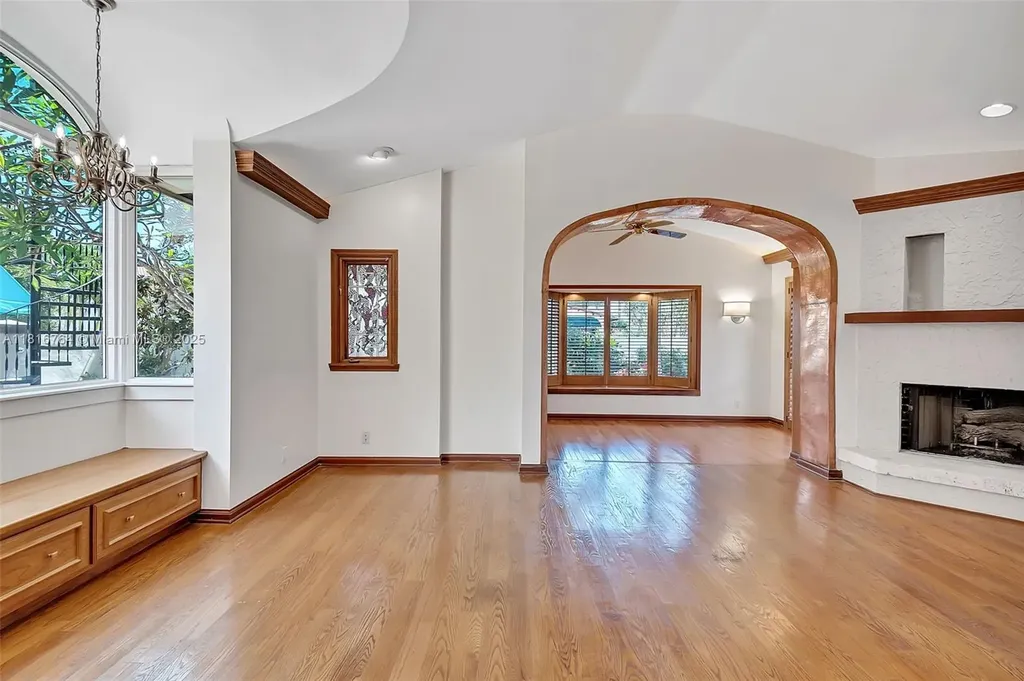 325 Bontona Avenue Fort Lauderdale FL 33301