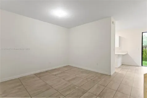 6496 S Anise Court Davie FL 33314