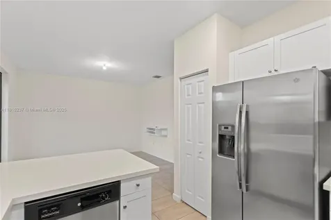 6496 S Anise Court Davie FL 33314