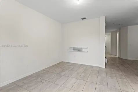6496 S Anise Court Davie FL 33314